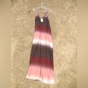 Maxi dress with pockets